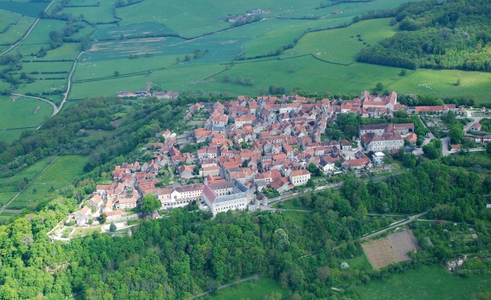 Villages à Découvrir autour d'Autun